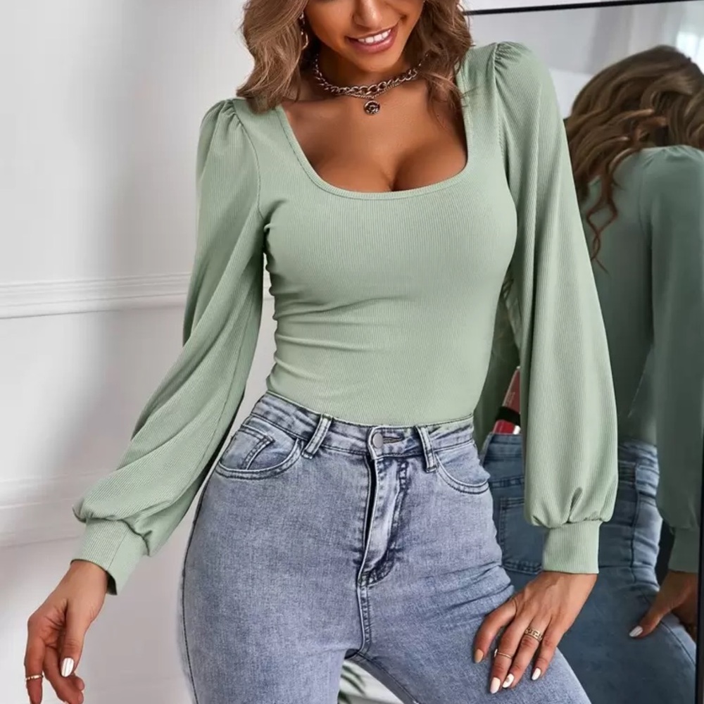 Women's Square Neck Puff Sleeve Crop Top Bundle
